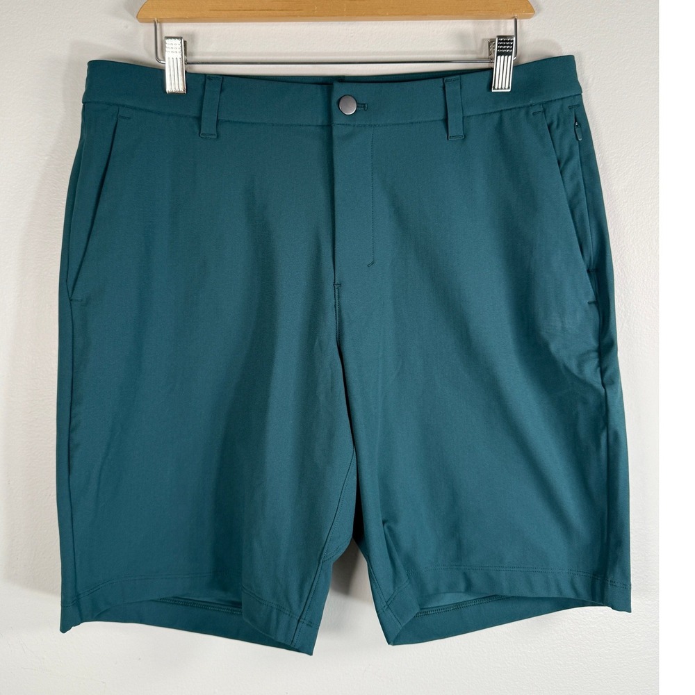 Lululemon Shorts Mens 34 Commission 9" Teal Green LM7B96S EUC Golf Office